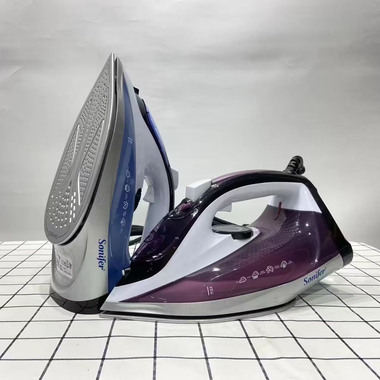 Sonifer electric iron SF-9066